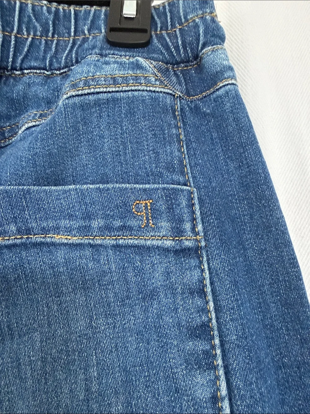 Pilcro Anthropologie The Izzie Relaxed Barrel Pull-On Elastic Waist Jeans